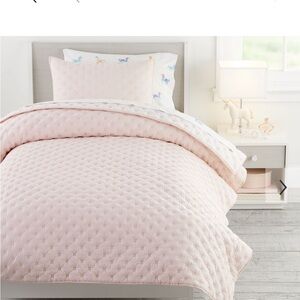 Pottery barn TWIN quilted comforter (mint green)